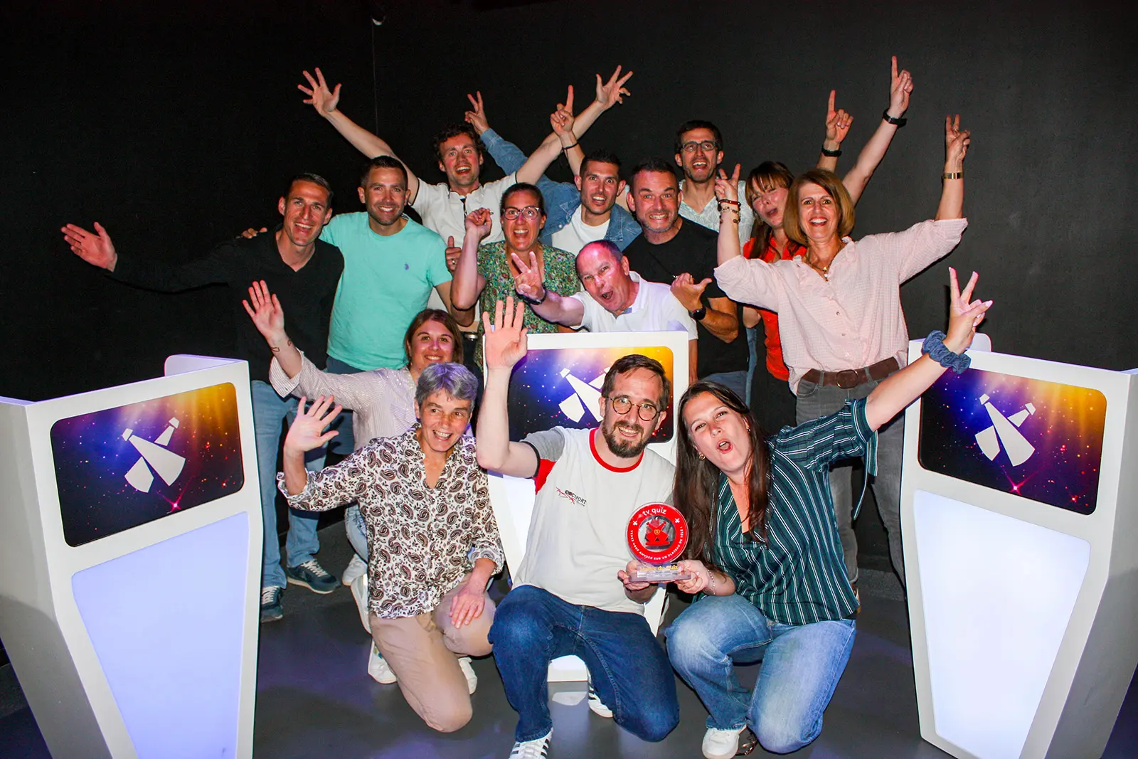 Activité de groupe et team building sur un plateau TV Quiz à Rennes